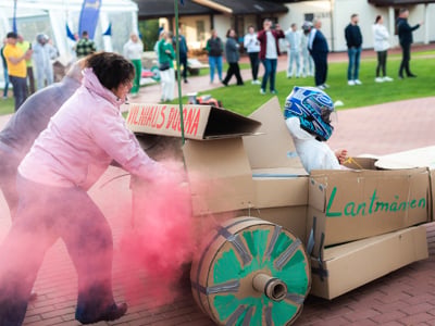 Cars, team, and values: the annual event of "Vilniaus duona"